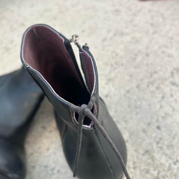 CheBello NWOT size 9.5 back lace up black leather heels!  lux made in Italy - Picture 7 of 14